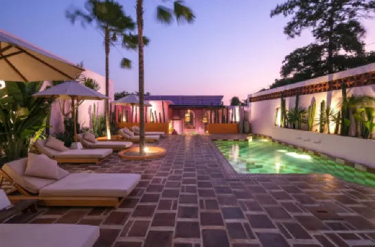 El Barrio Boutique Hotel & Bar Hotels near Umalas