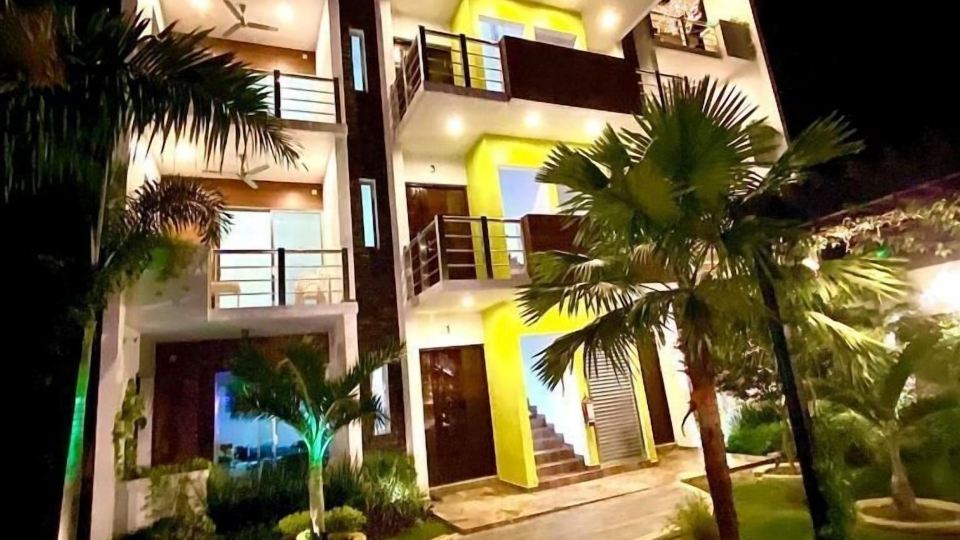 Coco Mar Suites