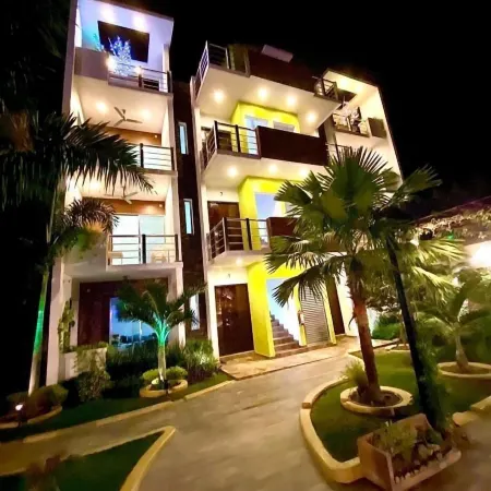 Coco Mar Suites