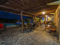 Cahal Pech Village Resort Hotels in San Ignacio