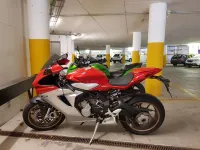 ホテル ナポレオン - 駐車場
