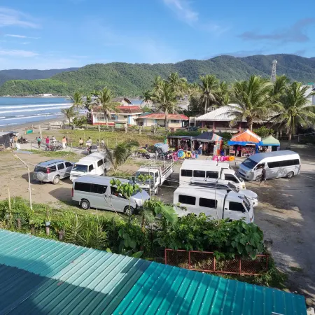Pacific Waves Inn