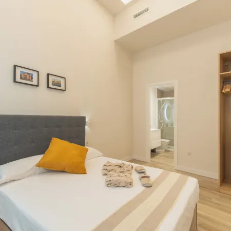 Urania Cadiz Apartments