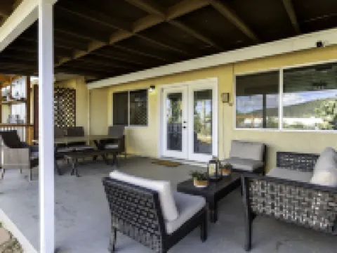 Sky Harbor House - Centrally Located W/Hot Tub 3 Bedroom Home by RedAwning Hotels in Yucca Valley