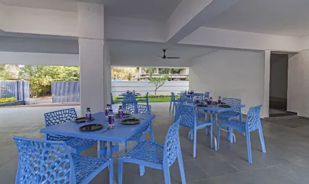 Treebo Atithi Comforts Inn Отели рядом с достопримечательностью «оз. Пашен»