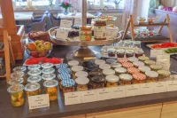 生物酒店 烏普蘭德霍夫 - 早餐