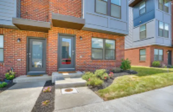 菲德里克聯排別墅帶陽台，靠近公園！