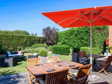 Hôtel Mercure Lille Aéroport Отели в г. Nord-Pas-de-Calais