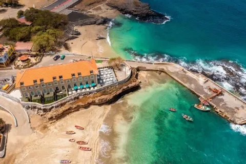 Oasis Tarrafal Alfandega Suites