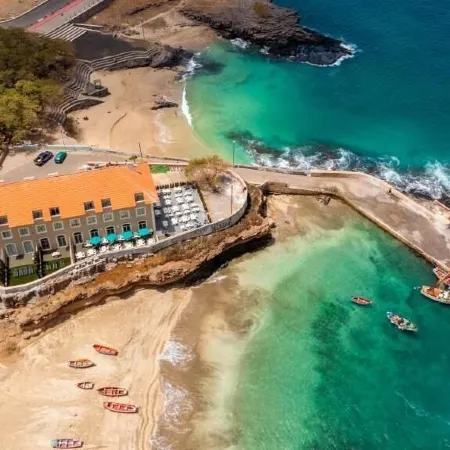 Oasis Tarrafal Alfandega Suites
