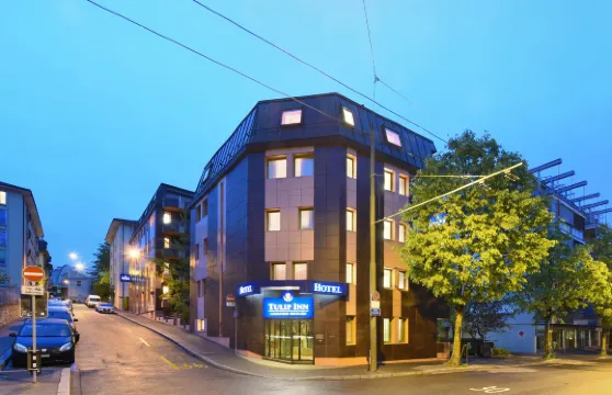 洛桑博利厄鬱金香酒店