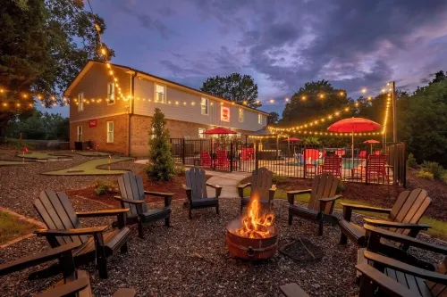 Sleeps 30! Themed Home w/ Pool, Hot Tub, Pond, Pickleball, Putt Putt, Arcades