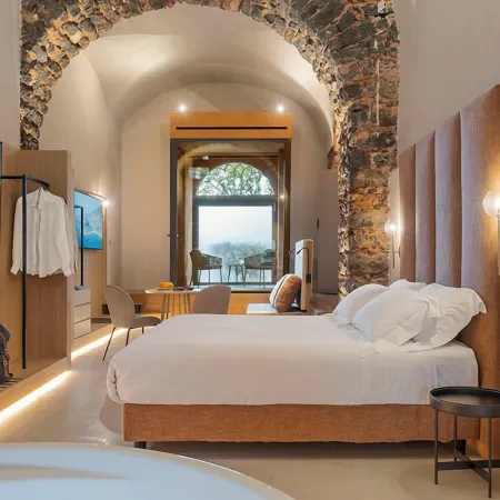 BASTIÒ Private Suites