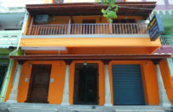 Le Apex Tharavaadu