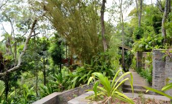 Landa Holiday House