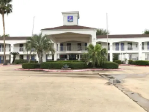 湯博爾快捷旅館 湯博爾酒店