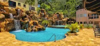Clarion Suites Roatan at Pineapple Villas - 수영장