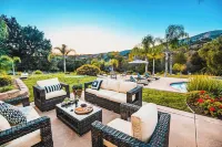 Grapevine by AvantStay Secluded 5Br Villa 4 Acres of Vineyards Avo Groves