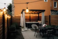 Four Bed Family Stay. Near Sight and Sound. Hot Tub. Full Kitchen.