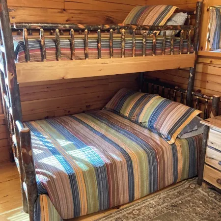 Pymatuning Lake Log Home