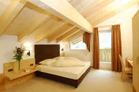 Residence Remi Hotels in Schnals