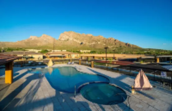 Landing Apartments Oro Valley