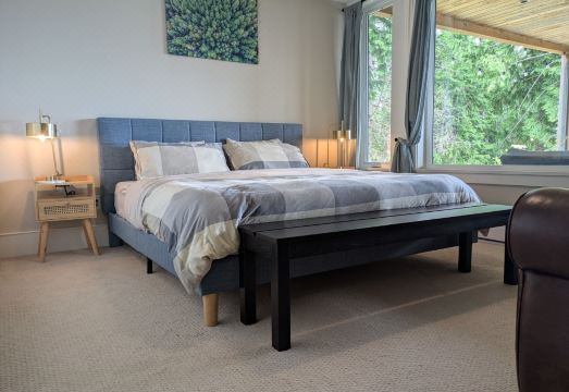 경이로운 산속의 집 전경