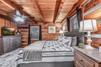 Hidden Acres Lodge 3 Bedroom Cabin Hotels in Sevier County