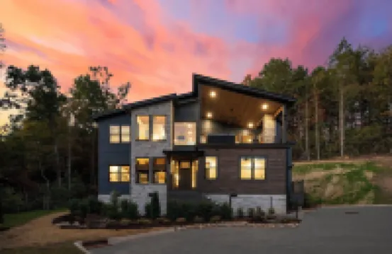 Luxe Lodge/Heated Pool/Hot Tub/Game Room/Sleeps 22/Rocky Top Sports Complex