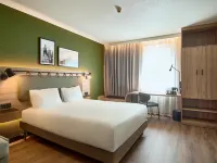 CAMPANILE PRIME KRAKOW OLD TOWN Hotels near Centrum
