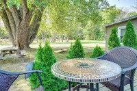 Game Room, Fire Pit! Family Home by Lake Michigan - Wi-Fi