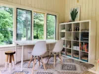Stylish Mid-century Modern Berkshires Cape