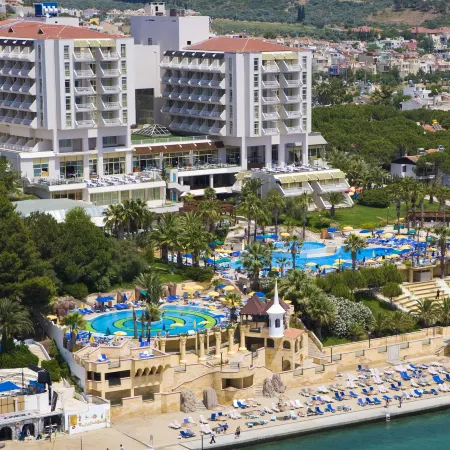 Fantasia Deluxe Hotel