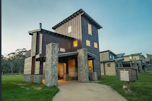 Cliff Hanger-Dinner Plain Hotels in Dinner Plain