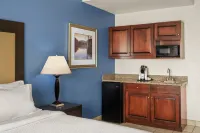 Holiday Inn Express & Suites New Buffalo, MI فنادق في New Buffalo