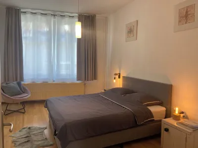 House in historic city center, near nature, beautiful view, sun terrace & garage Hotel in zona Autrucherie du Pont d'Amour