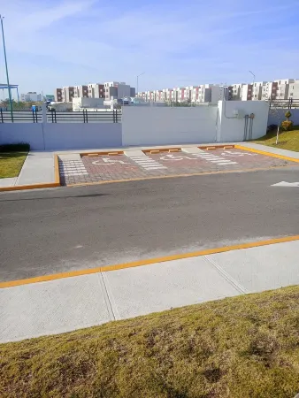 Lovely 2-bedroom condo with WiFi in Tizayuca Отели в г. Tizayuca