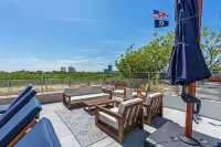 Oceanfront Retreat / Stunning Views, Pool & Luxury