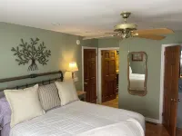 Spacious Hampton Bays Home-Near Shinnecock Hills- Perfect for 2026 US Golf Open!