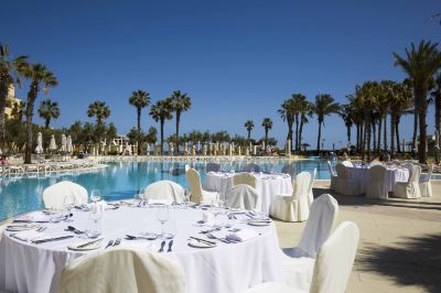 レストラン ヒルトン・マルタ・ホテルの写真