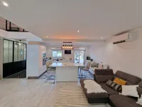 Villa Neuve Tout Confort et Extra Spacieuse Entièrement Climatisée