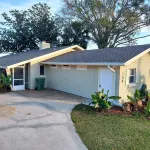 Serene, Cozy, Lakefront Home with covered porch on the Lake