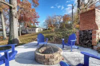 Fort Henry - Pool Table, Fire Pit, Prime Location in Kingsport