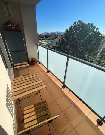 Dúplex Rodeado de Campos de Golf y Vistas al mar