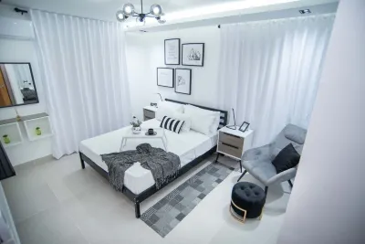 Luxury Apartment w/Parking,calm, w/Elevator, New 酒店