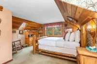 No Cleaning Fee~Pet Friendly~Awesome Views~8Beds~Near Restaurants & Sequoia Park