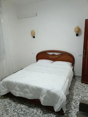 Elegant villa of the leaves garden swimming pool whirlpool shower sauna.