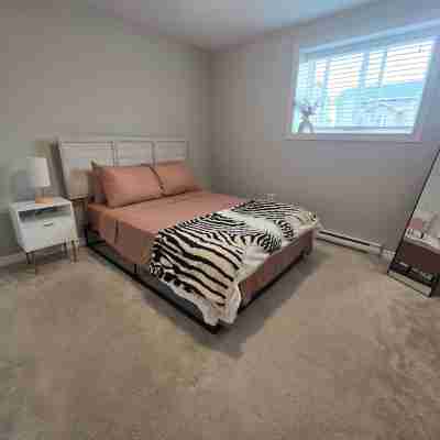 Welcome to The Happy Hideout! Rooms