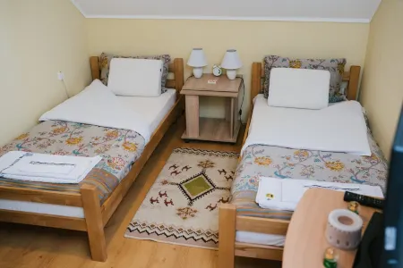 Beautiful cozy apartmant with 2 bedrooms, living room, free parking and wifi