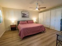 2 king beds, near UCR, pool & arcade.